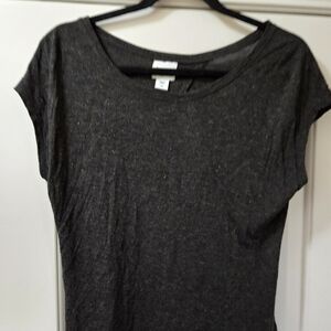 Everlast Flowy black and sparkly shirt size medium